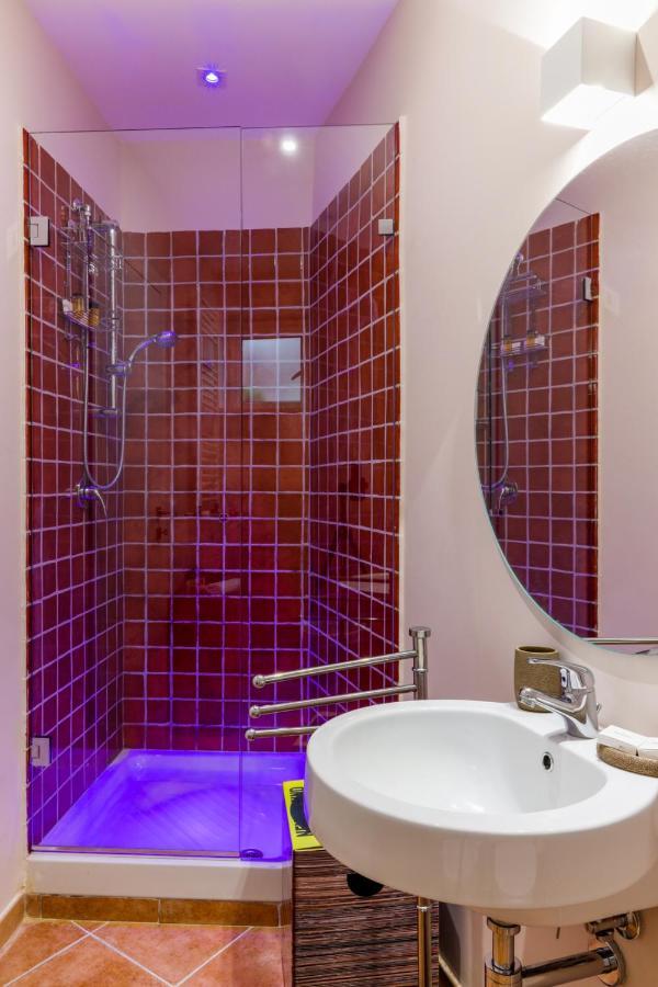 Hotel Bed&Book Matera Exterior foto