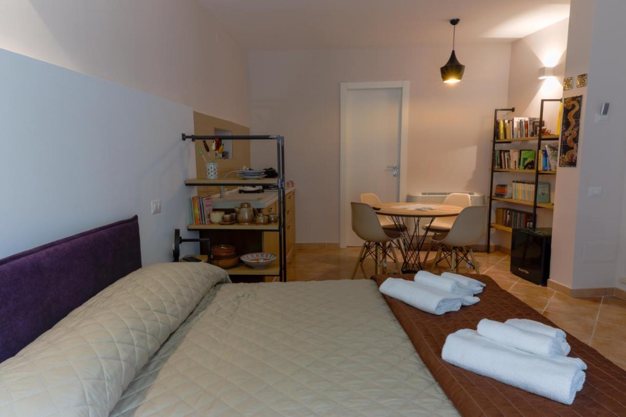 Hotel Bed&Book Matera Exterior foto